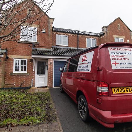 Dwellcome Home Ltd 3 Double Bedroom House, Private Estate, Driveway Parking, Fast Wifi, Ideal For Long Term Contractor, Etc Stays, 3 Miles 7 Mins Drive To Nissan, 15 Mins To Sunderland Newcastle, Regular Housekeeping Options - See Our Site For Assura Boldons Esterno foto